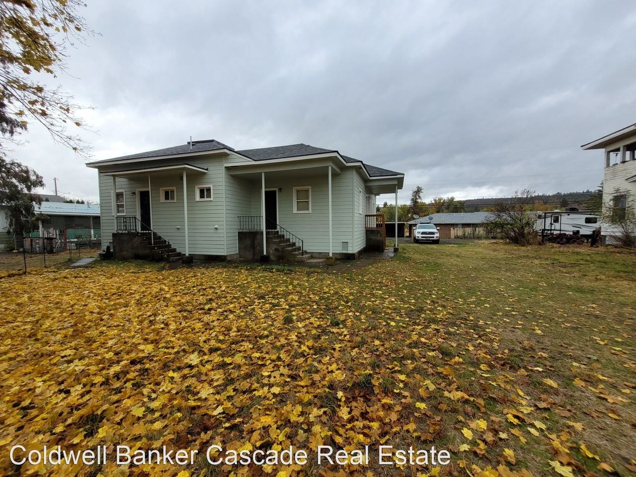 121 NW 2nd St (Upfeld & Romano) - Photo 2 of 13