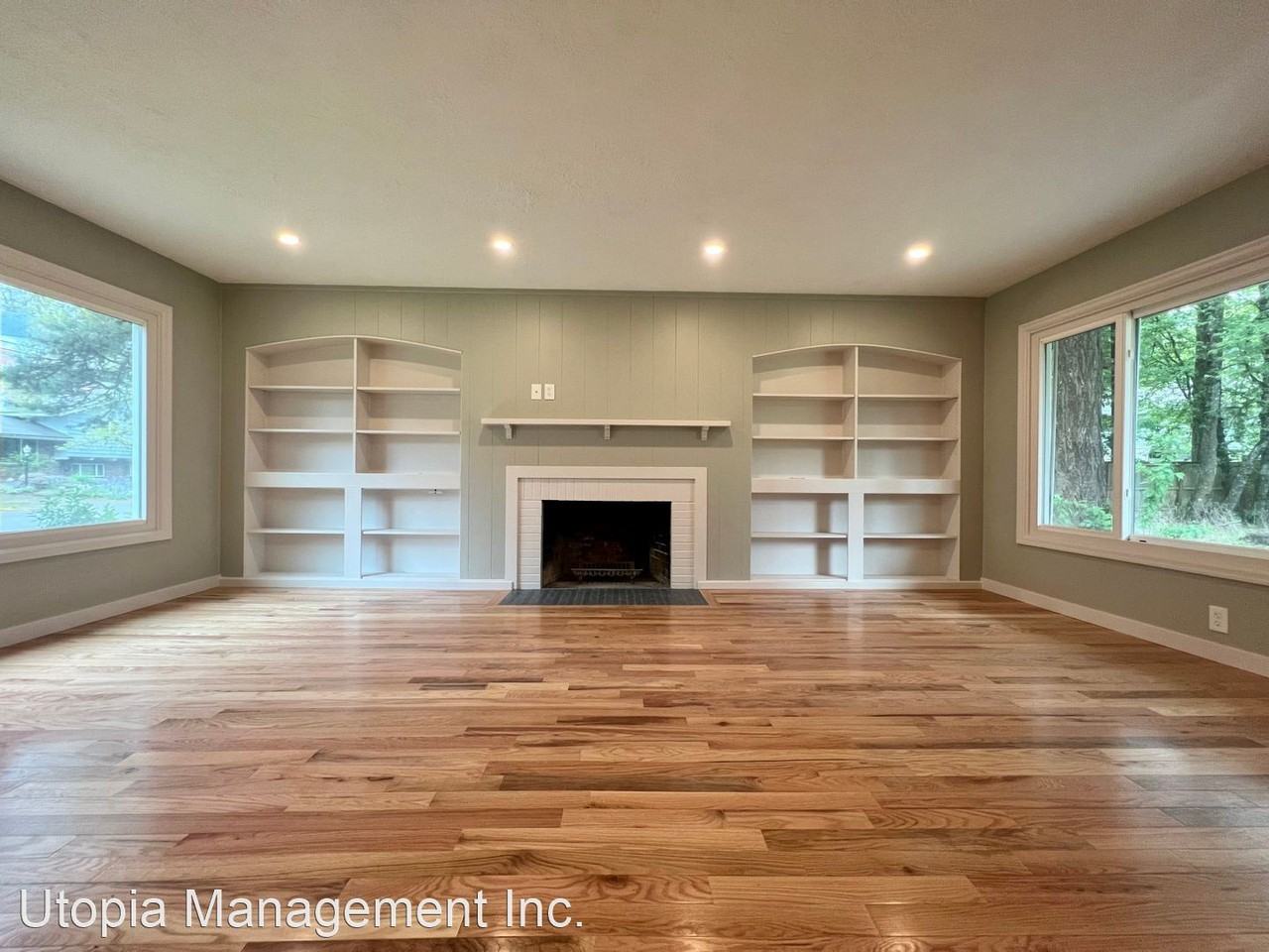 2500 SE Tarbell Ave - Photo 2 of 28