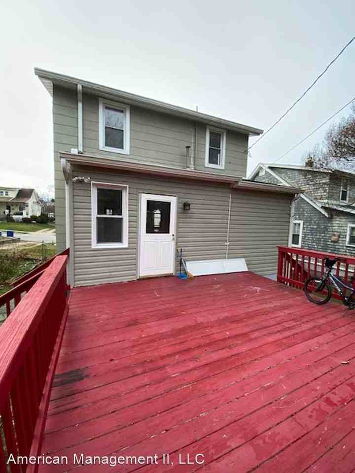 3108 Glendale Ave - Photo 3 of 29