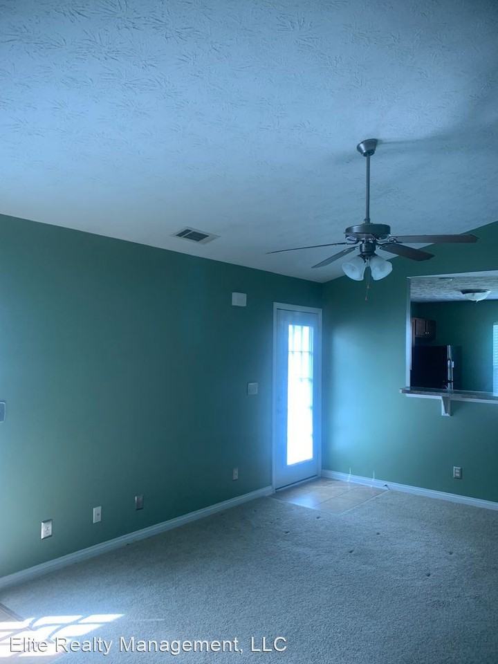 3121 Village Gate Cv - Photo 3 of 6