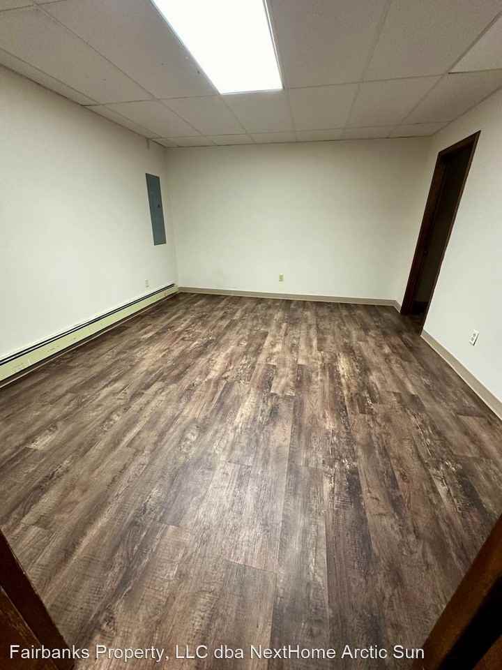 3825 Frenchman Rd - Photo 3 of 15