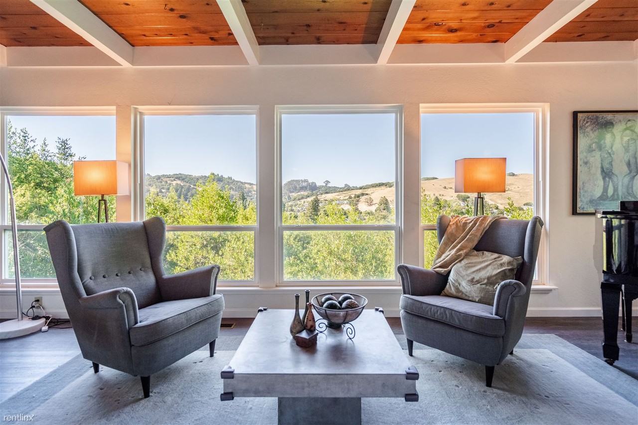 38 Shelley Dr - Photo 3 of 27