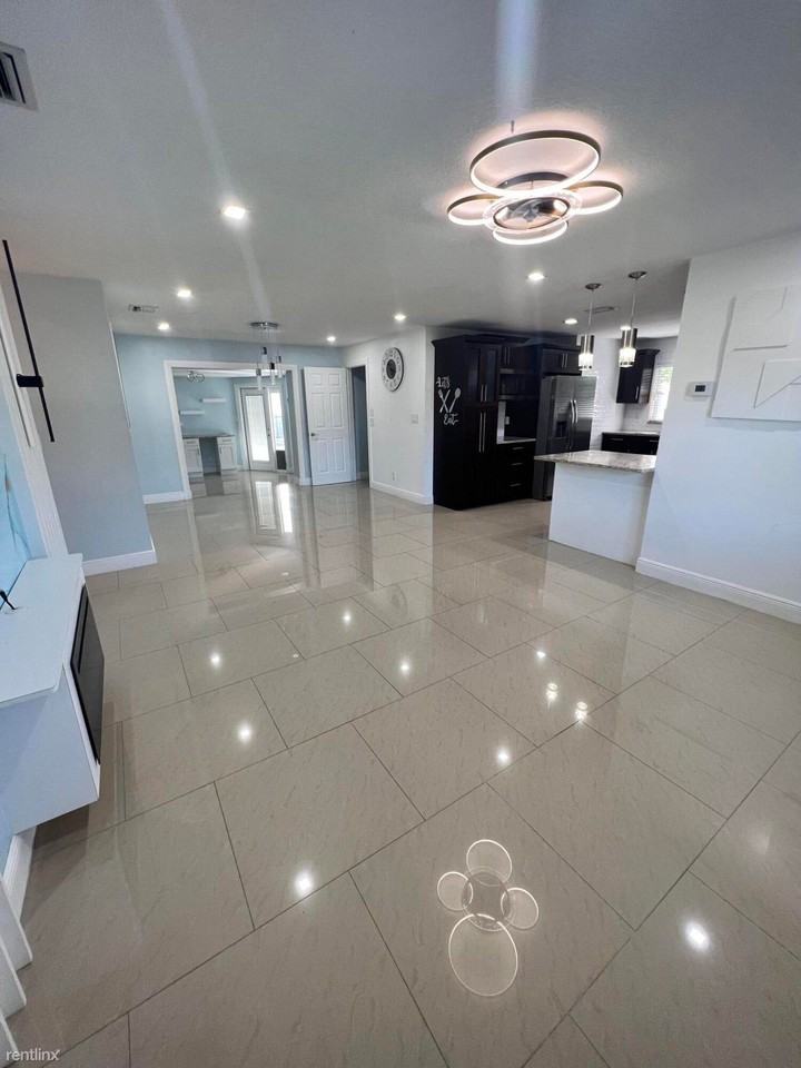 5858 Tarragon Dr - Photo 3 of 23