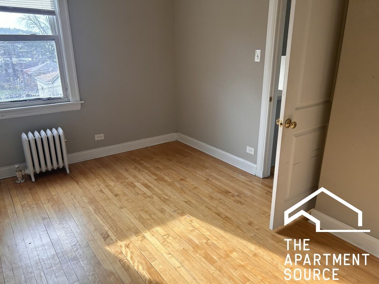 6914 21st St #205 - Photo 4 of 7