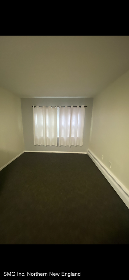 368 E. Merrimack Street - Photo 2 of 6