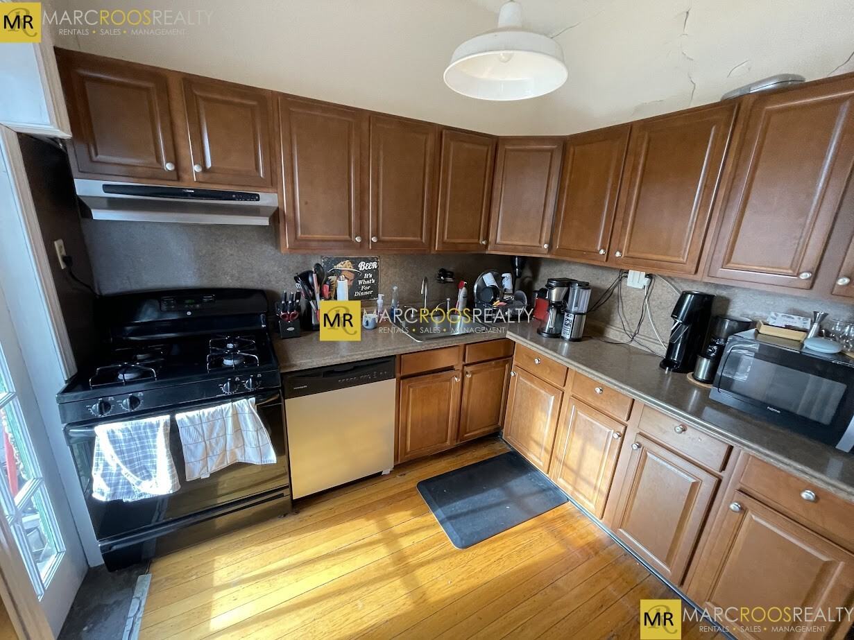 Beacon St 2, Brookline, MA 02446 1 Bedroom Apartment for Rent