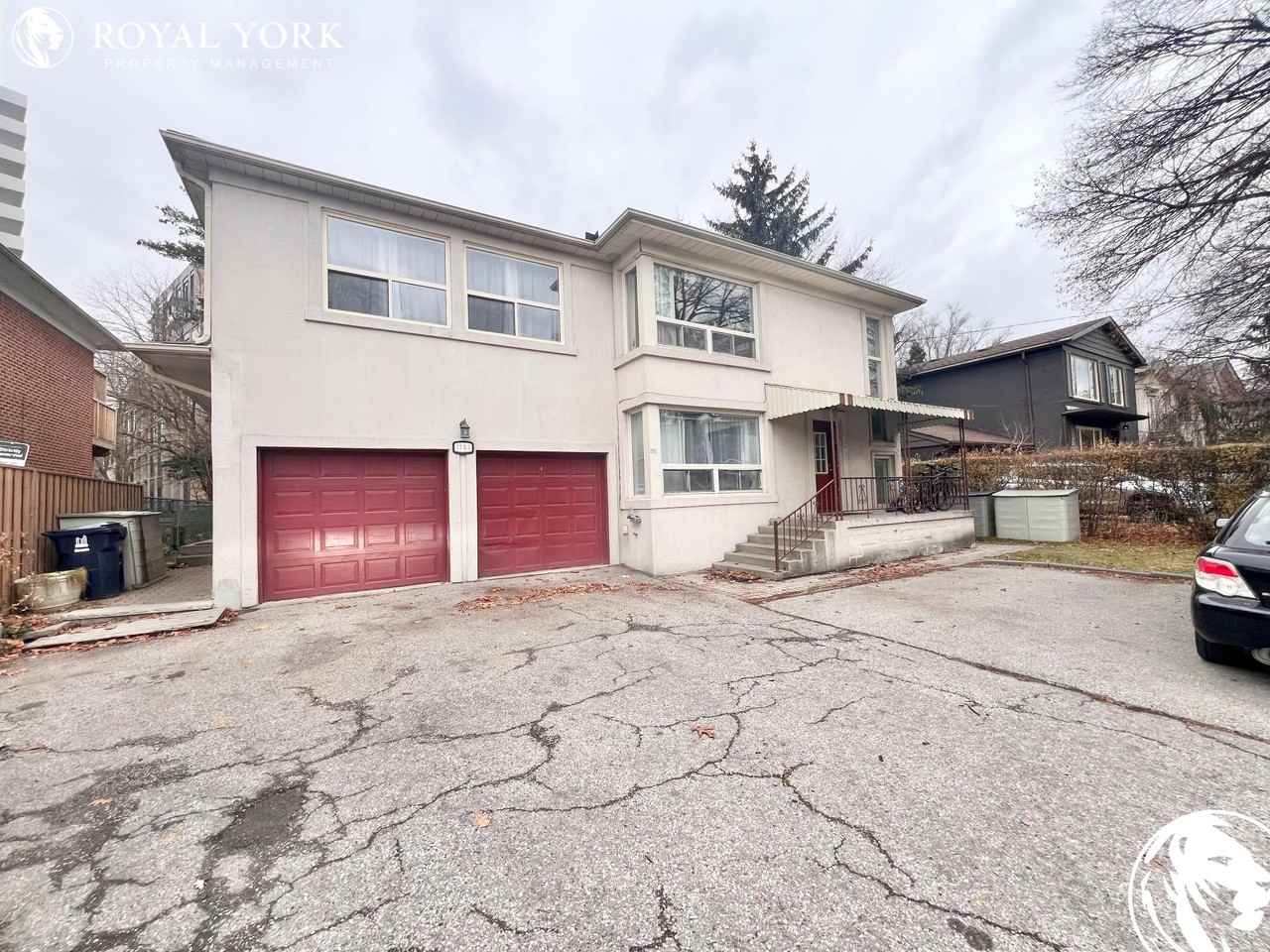 1182 Royal York Rd 1A, Toronto, ON M9A 4B3 3 Bedroom House for 3,445