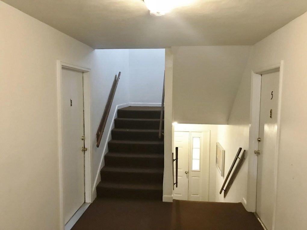 265 Dent Street - Photo 4 of 4