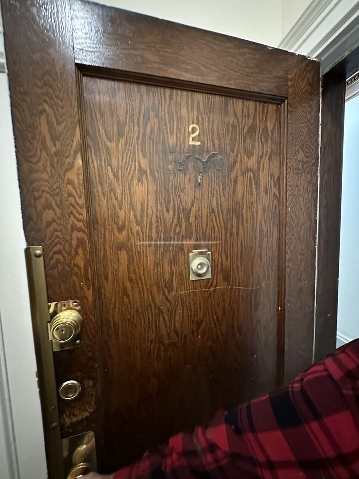 Affordable 1 bed in Fenway! - Photo 2 of 10