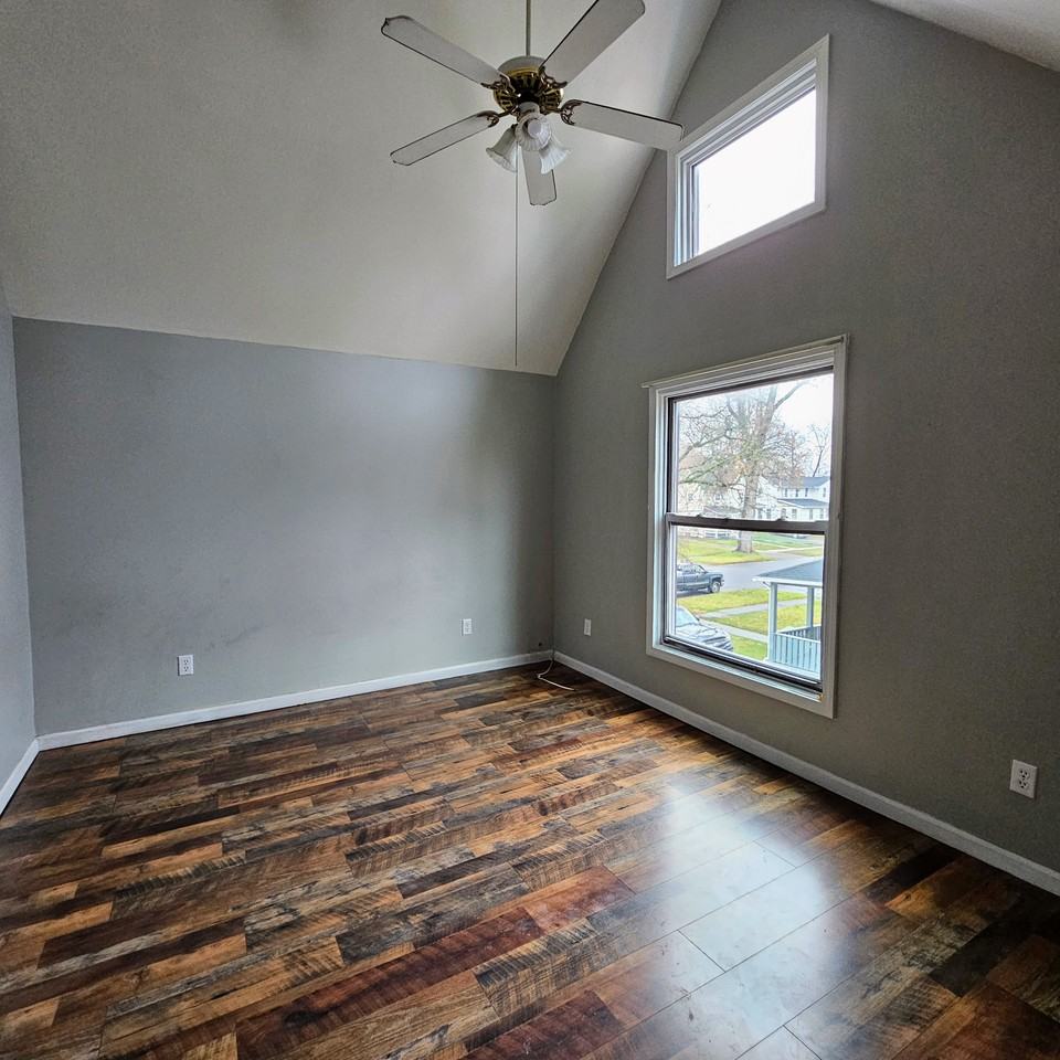 210 South Avenue #4 - Photo 2 of 8