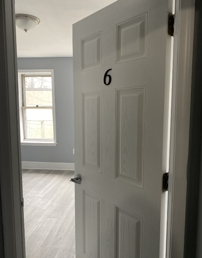 1947 W Lexington St #6 - Photo 2 of 8