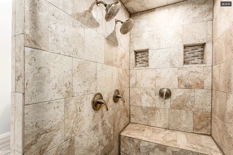 2141 Dayron Cir - Photo 4 of 12