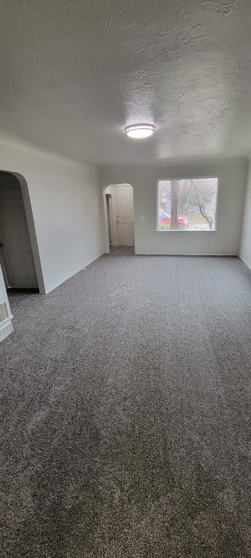 41 E Carlton Ave - Photo 2 of 12