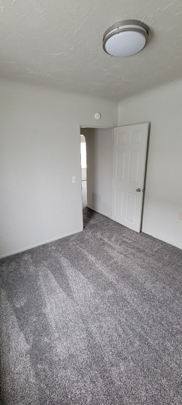 41 E Carlton Ave - Photo 3 of 12