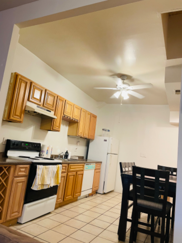 1721 Guilford Ave #3 - Photo 6 of 12