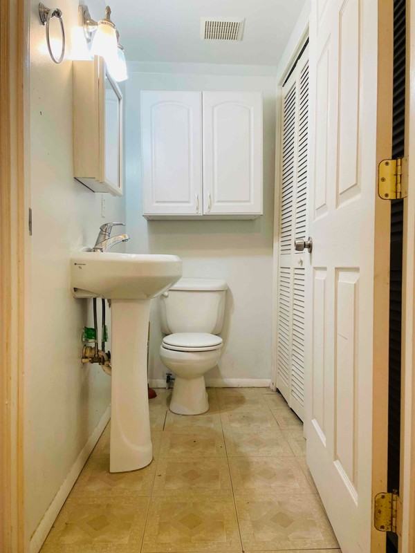 1721 Guilford Ave #3 - Photo 7 of 12