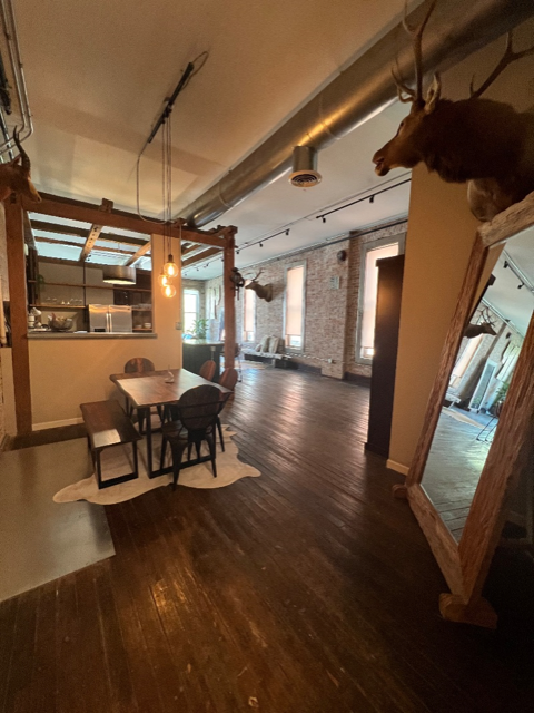 214 E Commercial St #1 - Photo 2 of 7