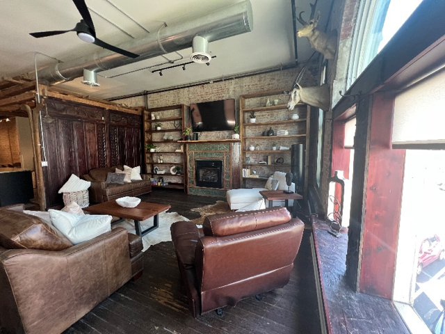 214 E Commercial St #1 - Photo 6 of 7