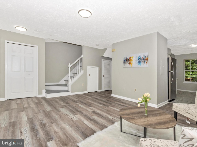 7292 Mahogany Dr #3 - Photo 6 of 17