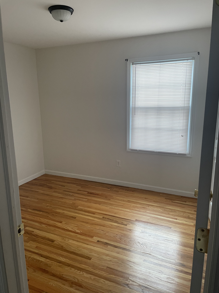33 Paterson Street #2 - Photo 7 of 10