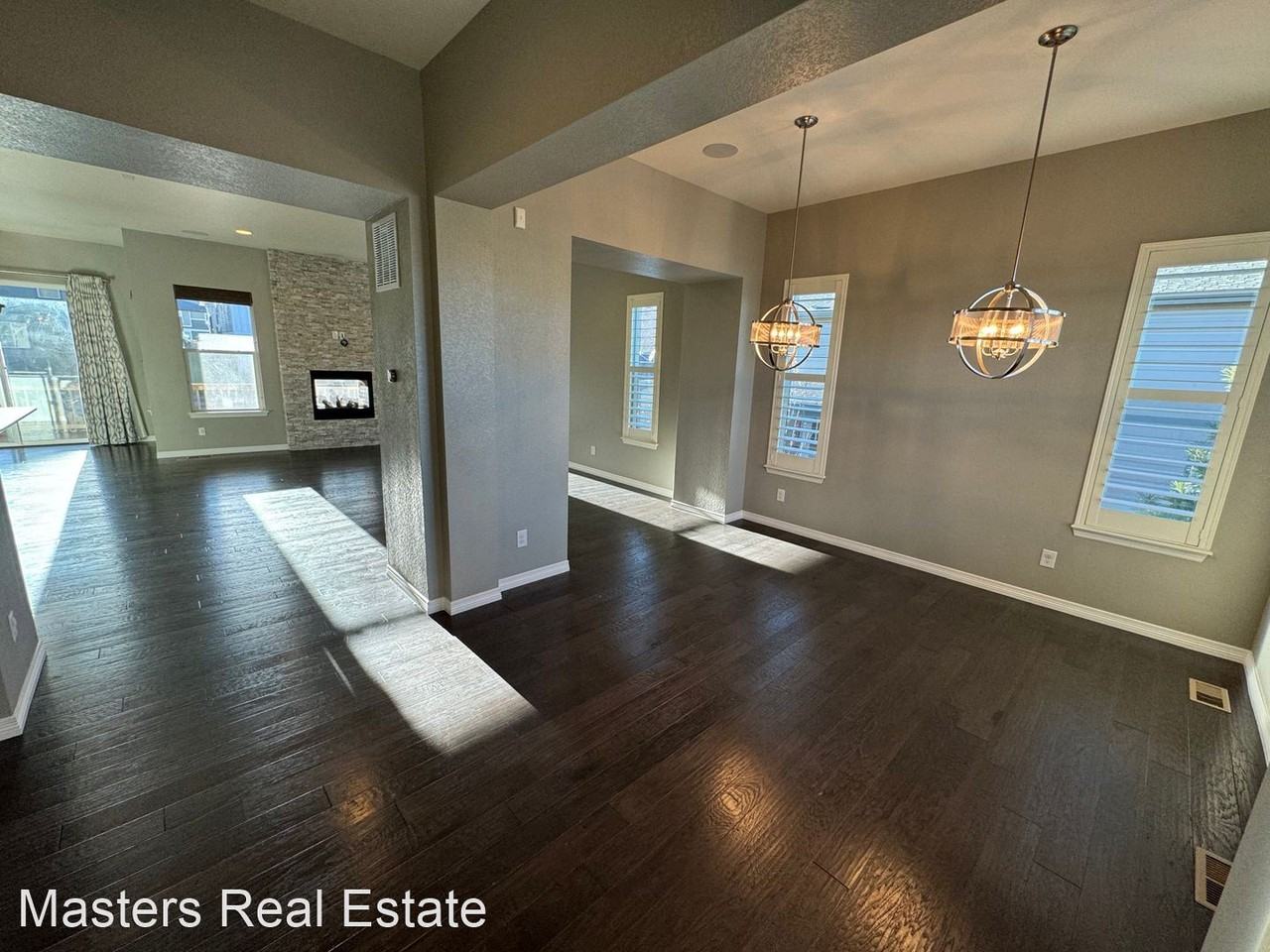 578 Sage Grouse Cir - Photo 3 of 50
