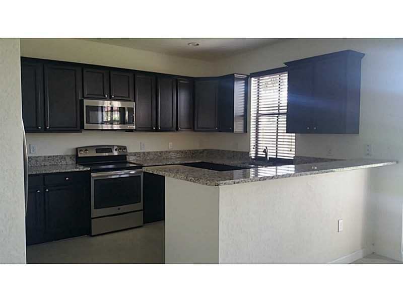 12365 South Village Circle - Photo 3 of 11