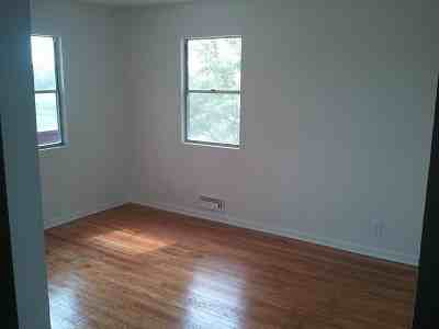 1744 Bristol Ave - Photo 3 of 3