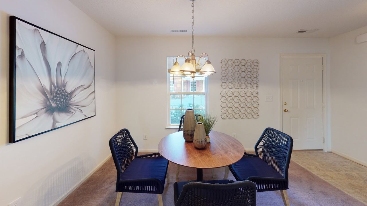 Noah at Yorkewood Apartments 1101 1/2 Ramblewood Rd, Baltimore, MD