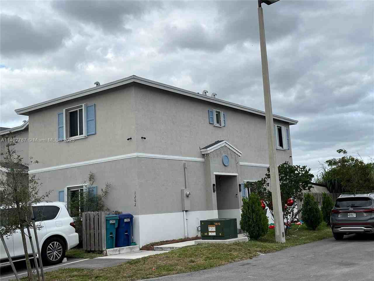 1202 Nw 4th Ln, Florida City, FL 33034 1 Bedroom Apartment for 1,300
