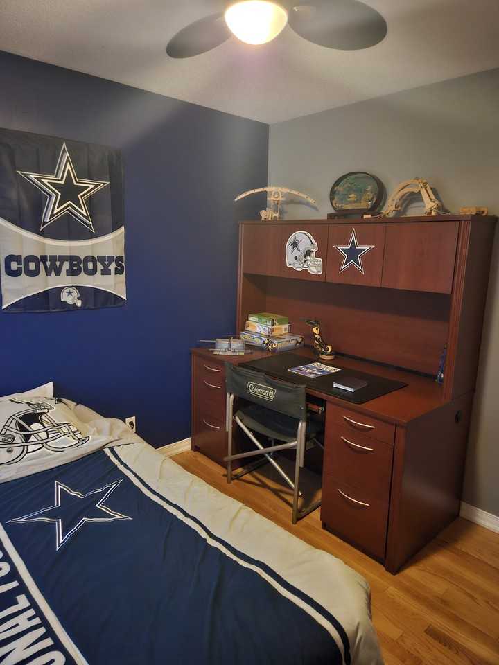 2712 Sylvain Street - Photo 2 of 13