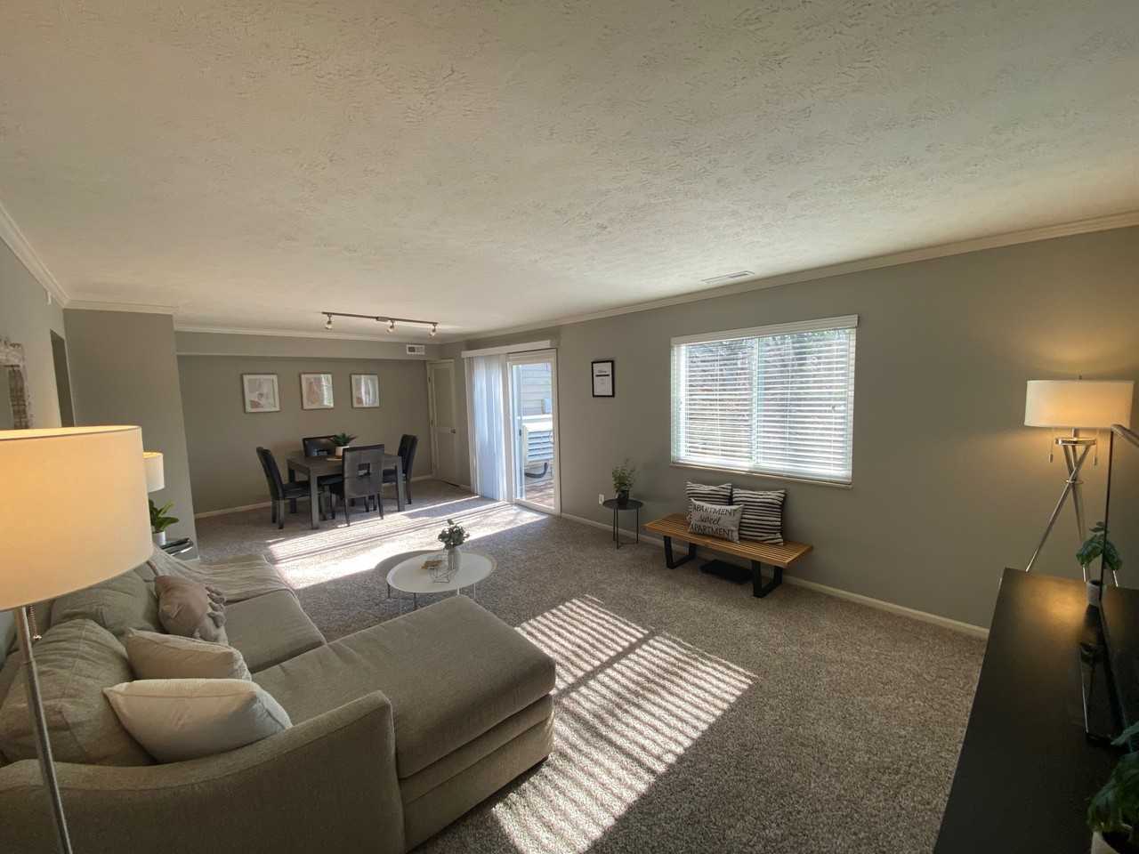 Olde Montgomery - Photo 4 of 38