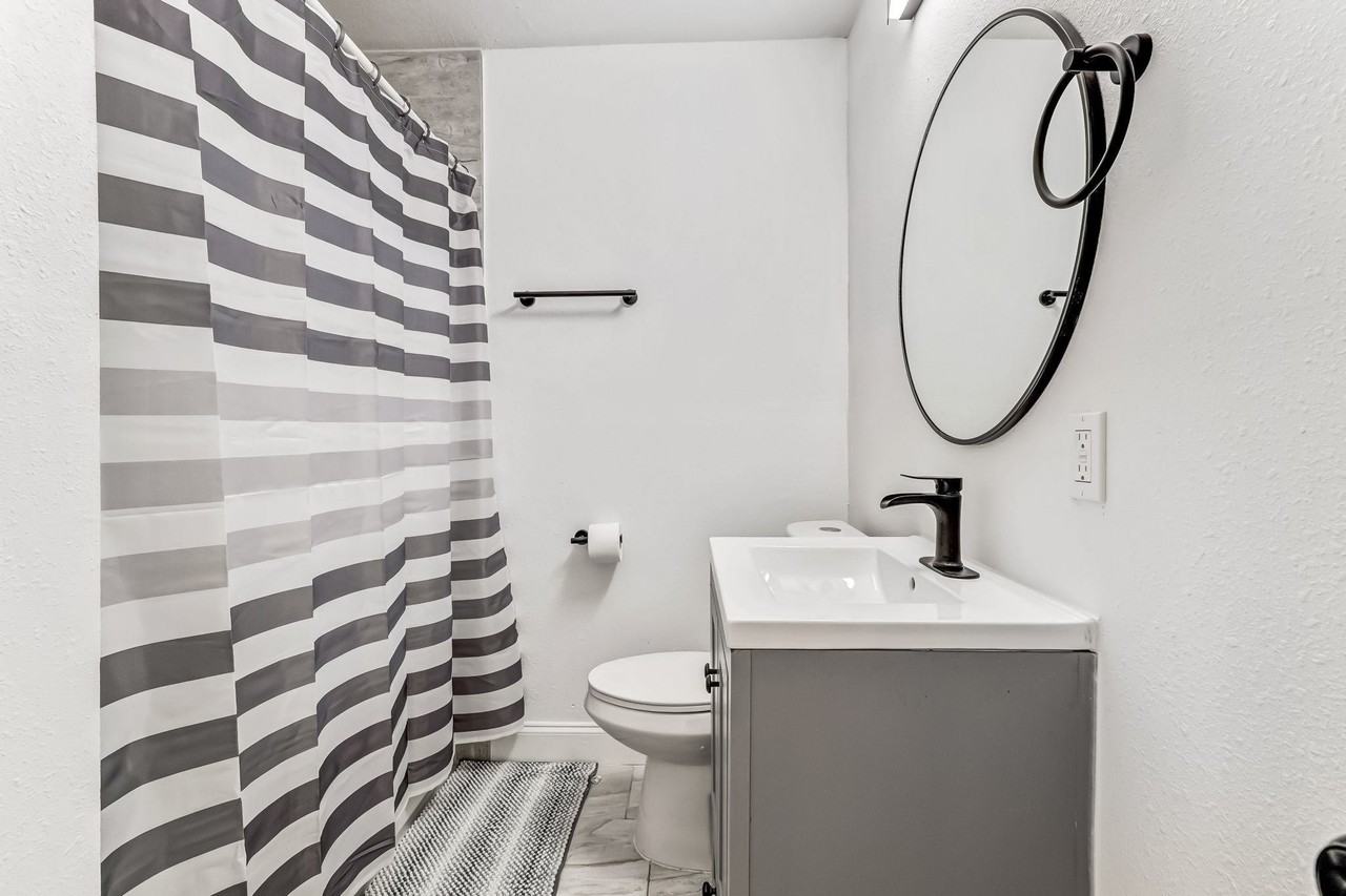 Greenhaven Dr - Photo 6 of 14