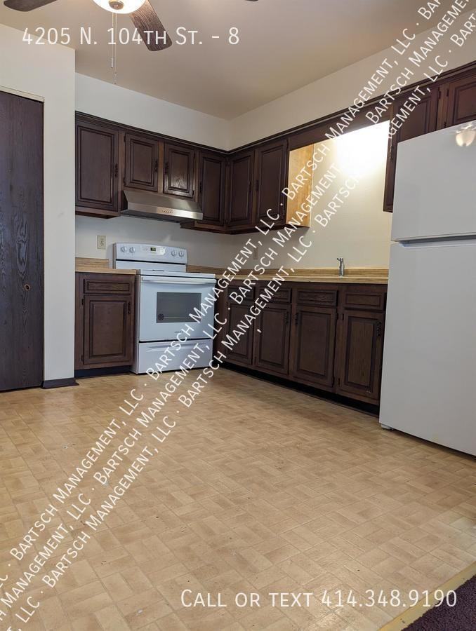 4205 N 104th St - Photo 2 of 7