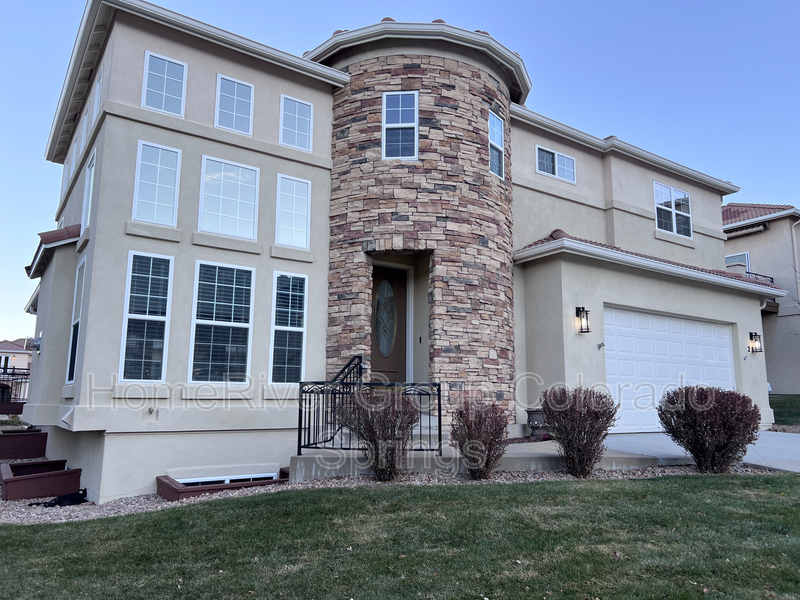 287 Pisano Hts - Photo 2 of 45