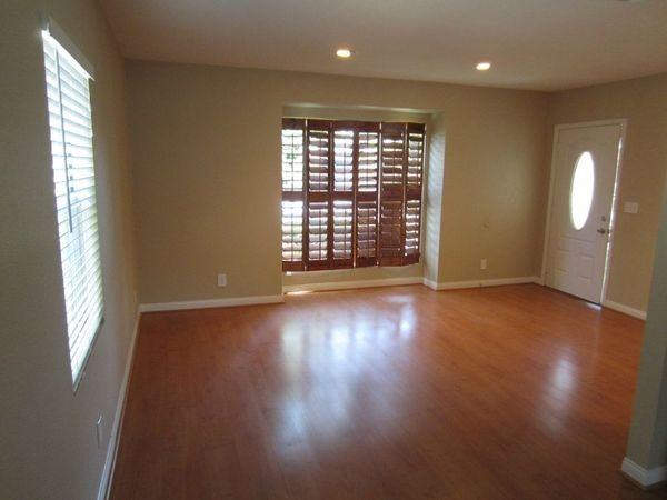 6249 Butler Ave - Photo 3 of 15