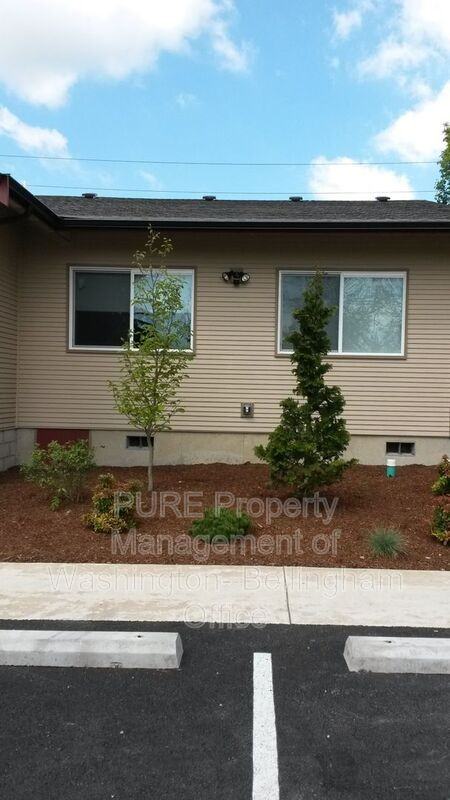 2424 Racine St - Photo 3 of 9