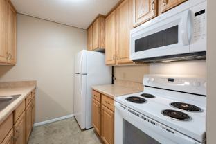 Spacious Two Bedroom Near Downtown St. Paul & Metro State U - apts/housing  for rent - apartment rent - craigslist