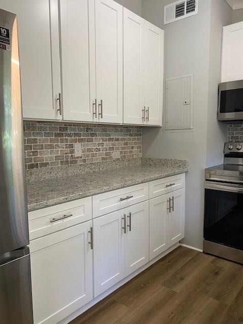 Robert E Lee 255 Drive - Photo 2 of 12