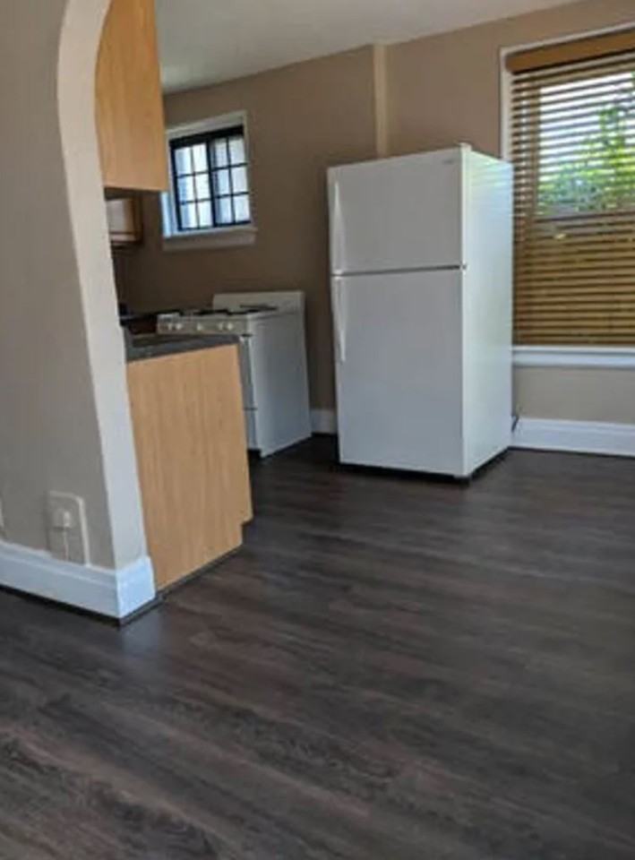 The Triad Apartments - Photo 2 of 11