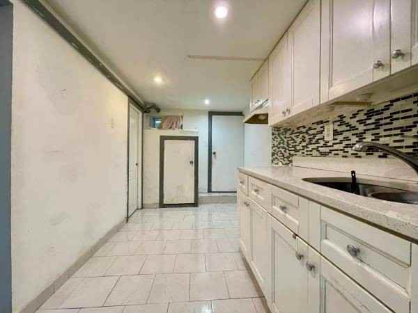 9420 Pitkin Ave #1B - Photo 2 of 18