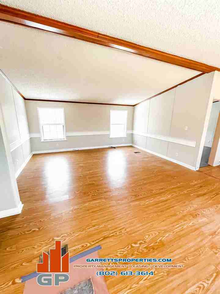 193 Browns River Rd #1 - Photo 6 of 9