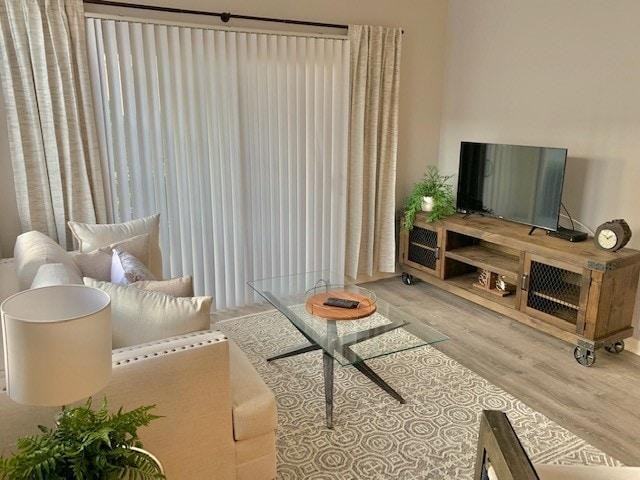 50660 Eisenhower Dr - Photo 6 of 27