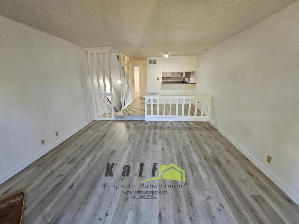 3926 60th St - Photo 7 of 18