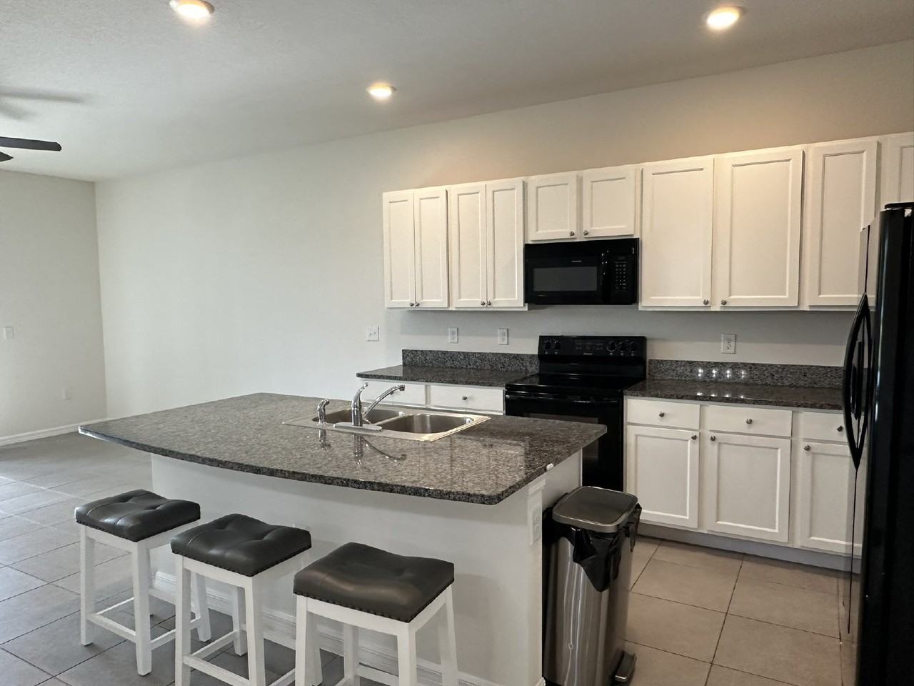 8613 Falling Blue Pl - Photo 2 of 35