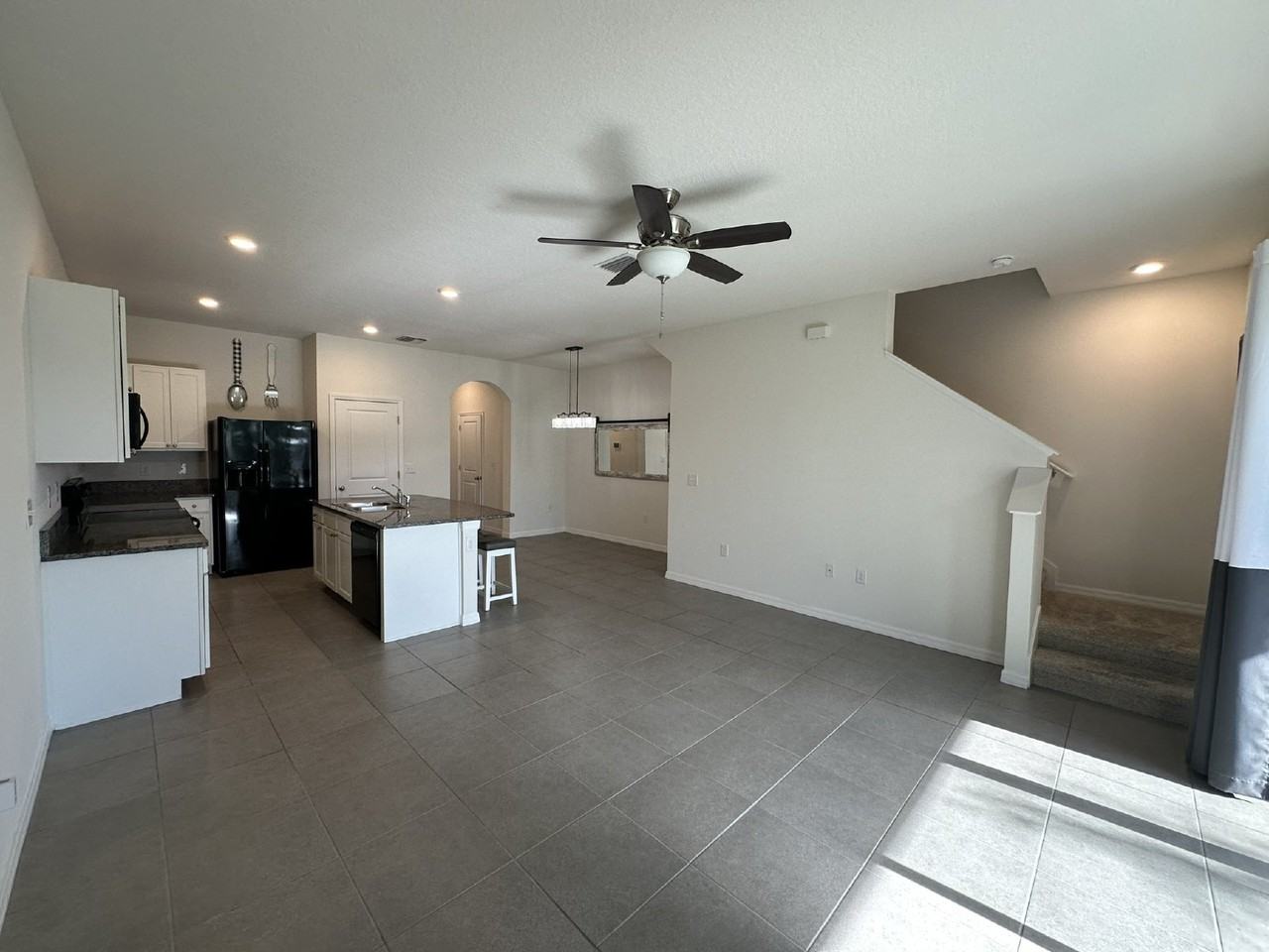 8613 Falling Blue Pl - Photo 6 of 35