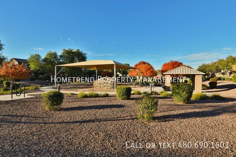 1069 S Deerfield Ln - Photo 2 of 30