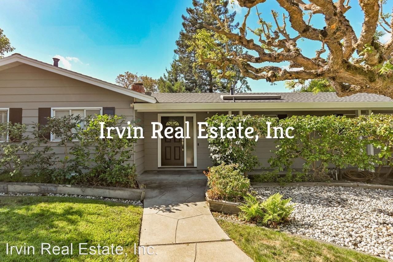 3183 Somerset Dr - Photo 3 of 18