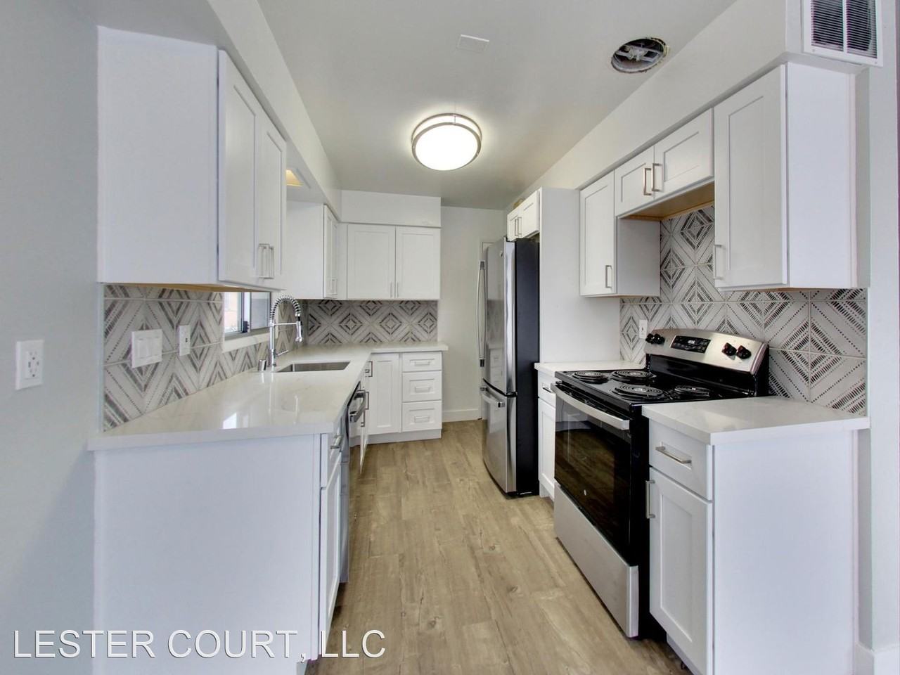 311 LESTER AVENUE - Photo 3 of 29