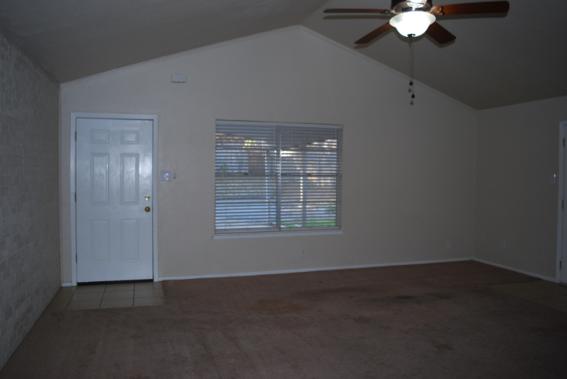 1112 N Sam Rayburn Fwy #1112 - Photo 3 of 11