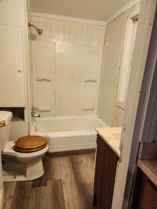 1341 E Lovejoy St - Photo 2 of 16